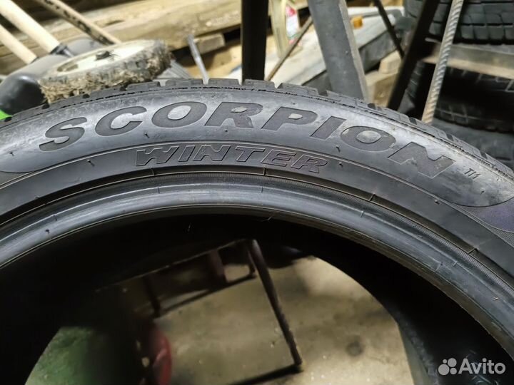 Pirelli Scorpion Winter 295/40 R21 111V