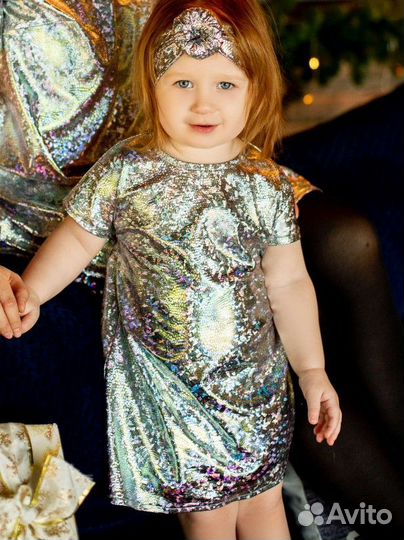 Платье нарядное на девочку на 1,5-2 года