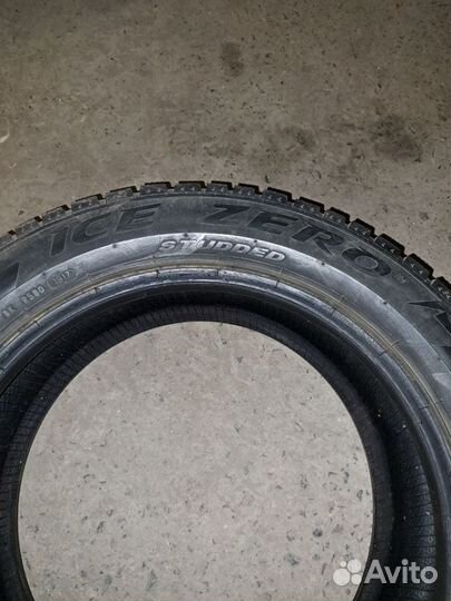 Pirelli Ice Zero 205/55 R16 94T