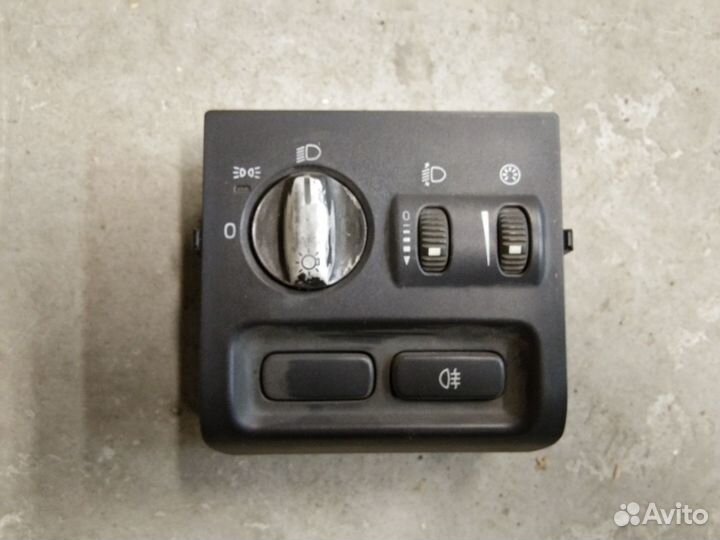 Блок управления светом Вольво S40