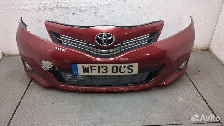 Бампер Toyota Yaris, 2013