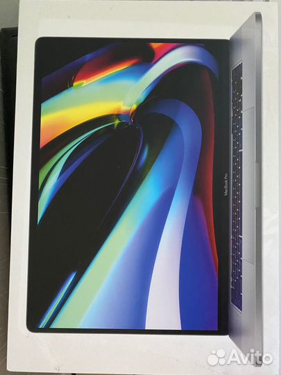 Коробка macbook