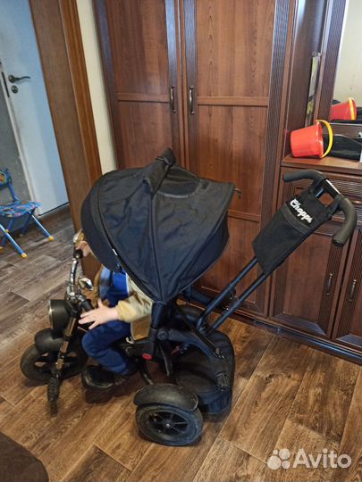 Трехколесный велосипед