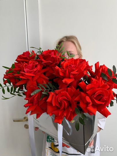 Адурные розы в коробке