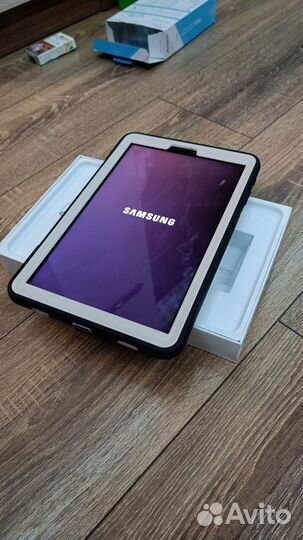 Планшет Samsung Galaxy Tab A