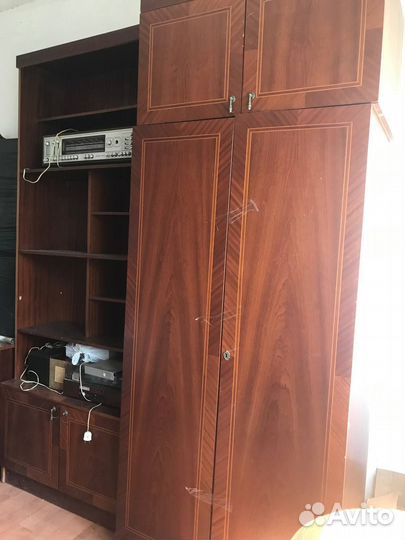 Шкаф, Телевизор