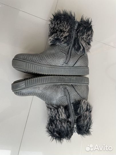 Ботинки демисезонные для девочки Barkito