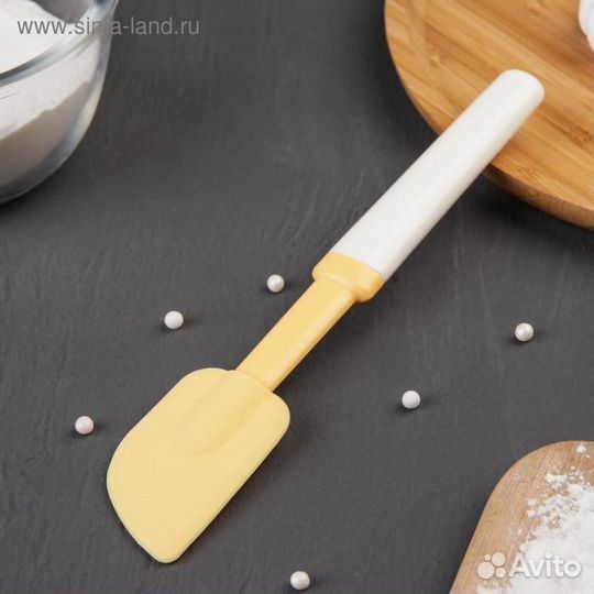 Шпатель кондитерский силиконовый «Ваниль», 2041,5