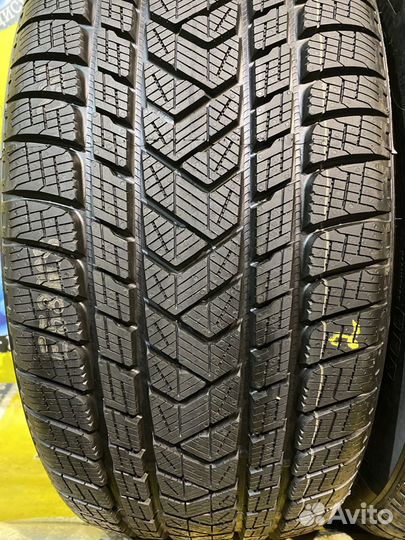 Pirelli Scorpion Winter 275/45 R21 107V