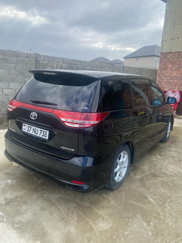 Toyota Estima: фото владельца