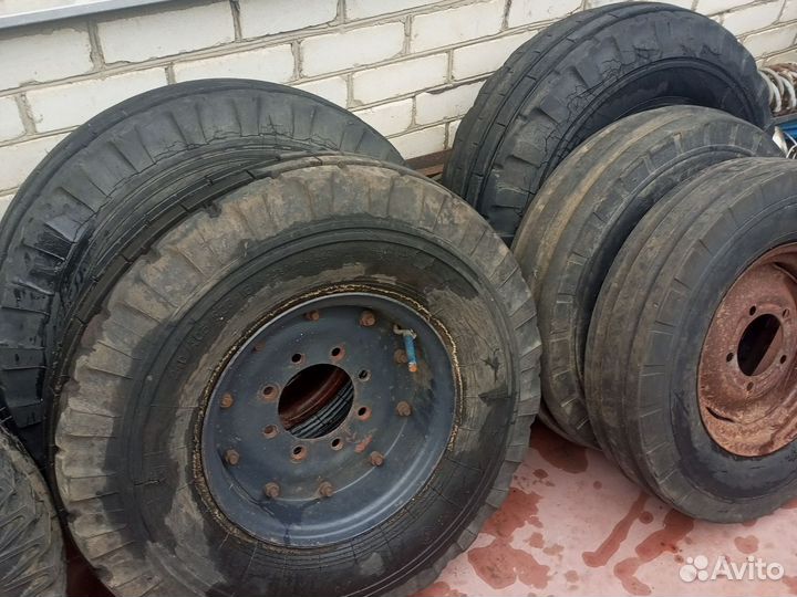 Колеса для прицепа 2птс4