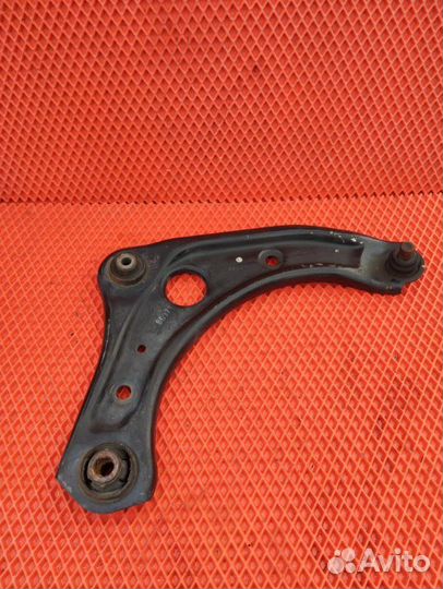 Рычаг передний правый Nissan Note HE12 HR12DE 2018