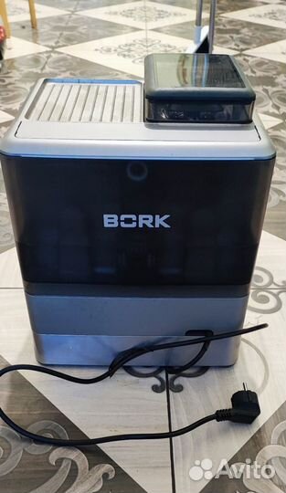 Кофемашина bork c801
