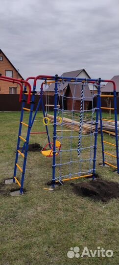 Детский спортивный комплекс уличный