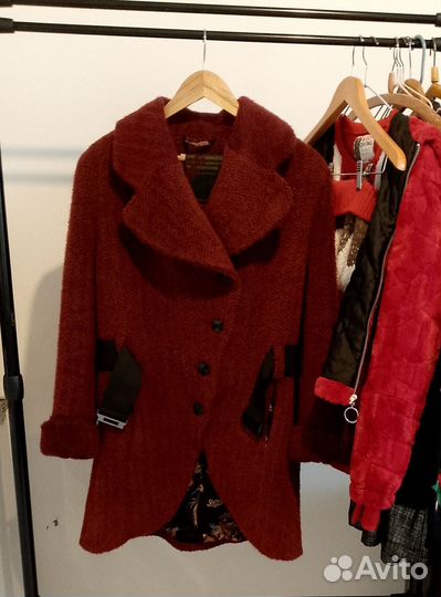 Дизайнерское пальто 50 размер