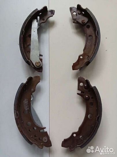 Колодки тормозные б/у Volkswagen Golf 2, Jetta 2
