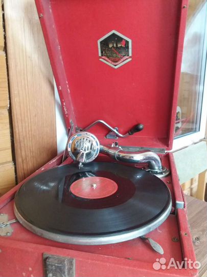 Патефон рабочий