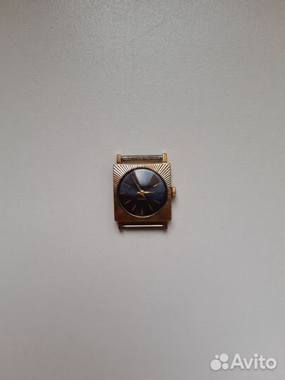Часы женские позолоченные СССР