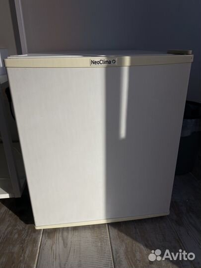 Холодильник бу маленький