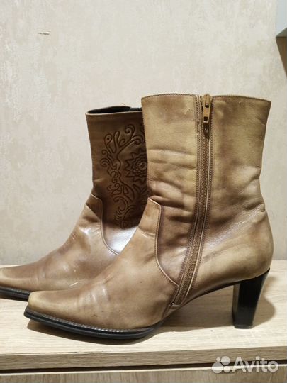 Полусапожки женские 39 раз., натуральная кожа