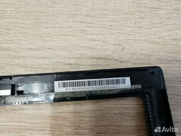 Рамка матрицы lenovo B50-30 AP14K000600