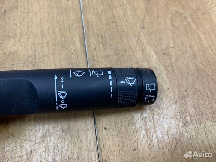 Подрулевой переключатель Opel Astra J A14XER 2010