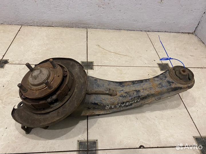 Рычаг продольный задний правый Mitsubishi Lancer 9