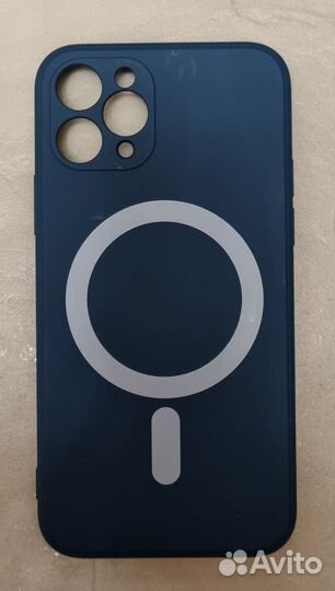 Чехлы на телефон iPhone 11 pro