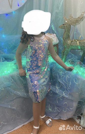 Платье праздничное