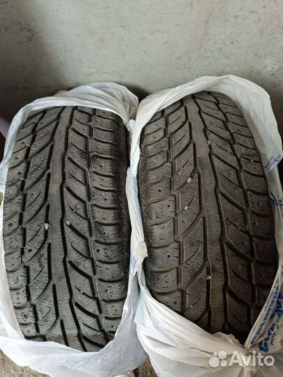 Cooper Vanmaster M+S 235/65 R18