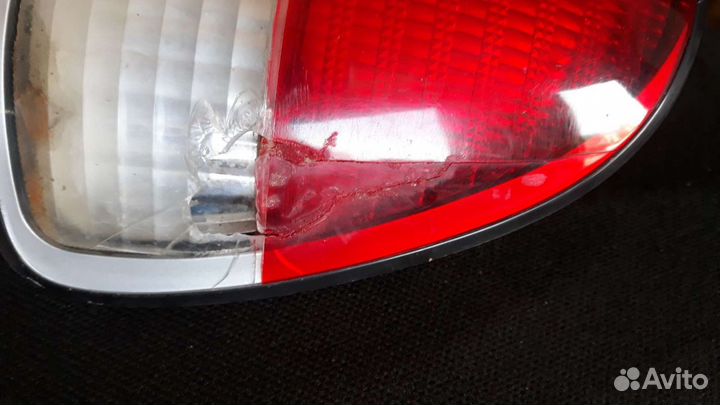 Стоп сигнал nissan sunny fb15