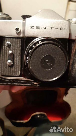 Пленочный фотоаппарат зенит в