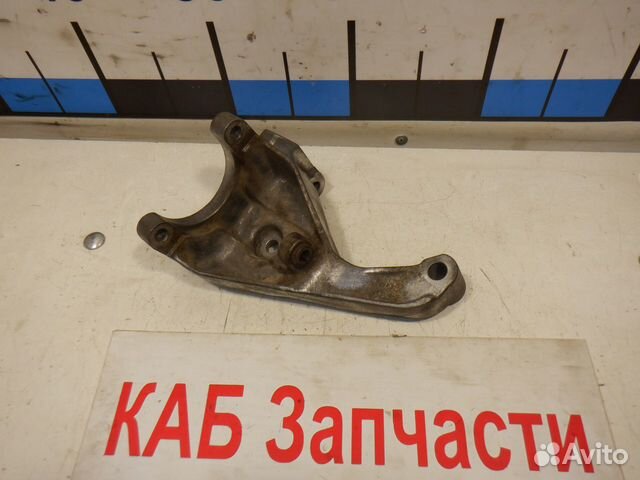 Кронштейн гидроусилителя Cadillac SRX 2 3.0 LF1