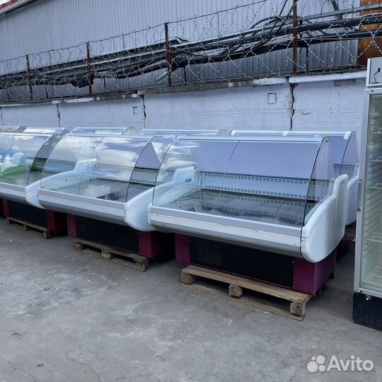 Холодильная витрина бу