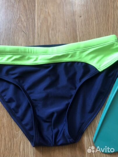 Ласты и плавки