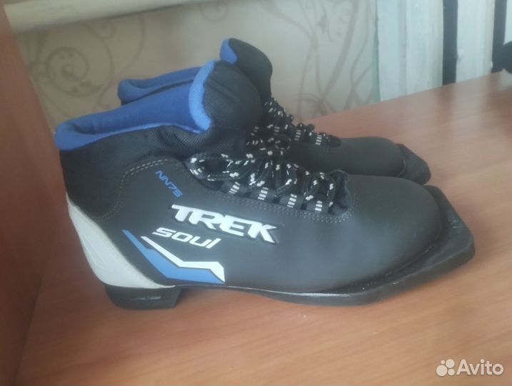 Лыжные ботинки trek