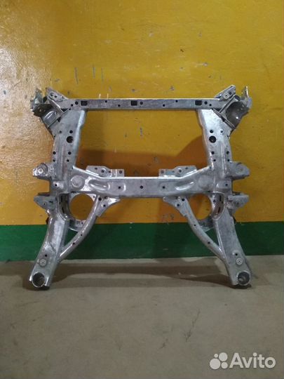 Передний подрамник BMW G20 G21 G22 задний привод