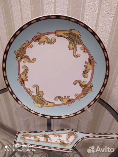 Тарелка фарфоровая для торта с лопаткой