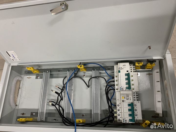 Электрощит / электрошкаф с диф автоматами