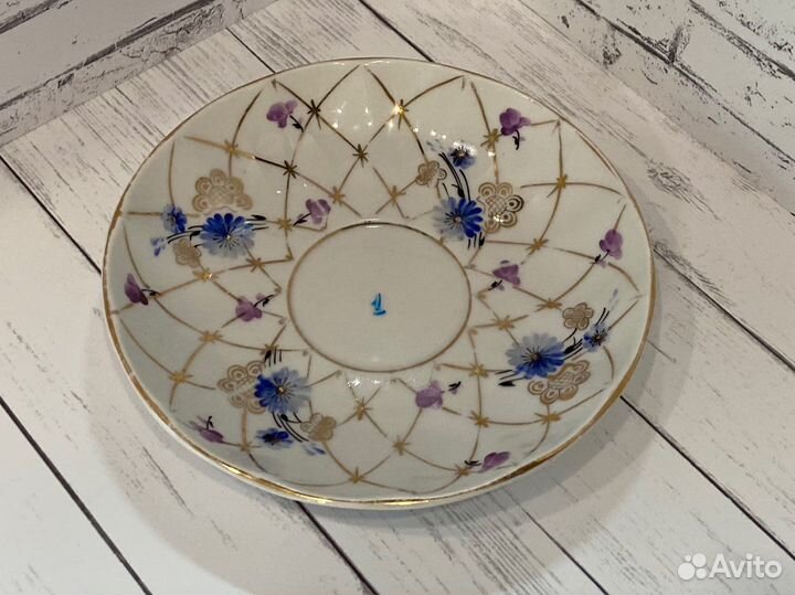 Фарфоровые блюдца лфз