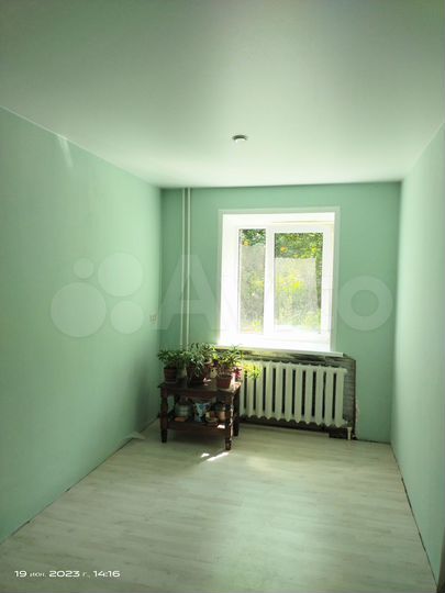 Доля в 3-к. квартире, 52,1 м², 1/2 эт.