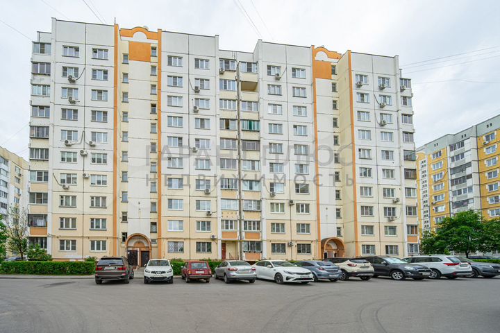2-к. квартира, 67,9 м², 7/10 эт.