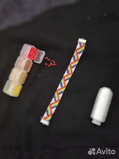 Фенечки из бисера