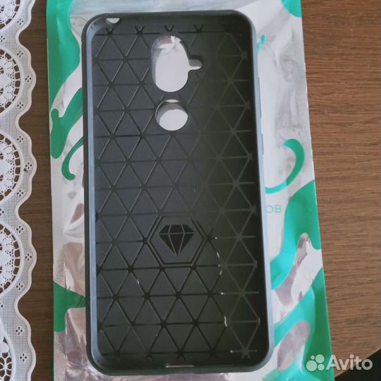 Телефоны и аксессуары