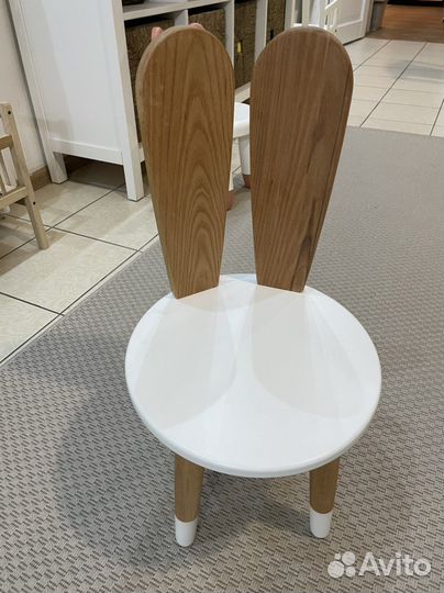 Стул с ушками