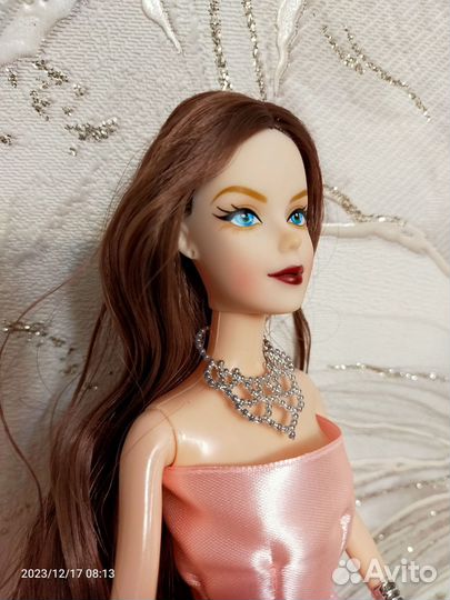 Кукла Рапунцель тип Барби, шарнирная, новая