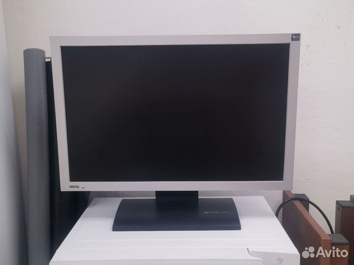 Монитор Benq 22 дюйма