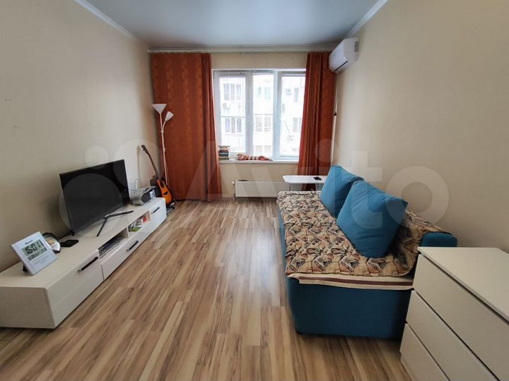 2-к. квартира, 57 м², 7/16 эт.