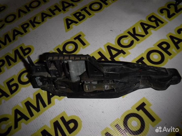 Ручка двери задней наружная левая Peugeot 308 200