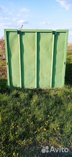 Железный контейнер (бытовка)